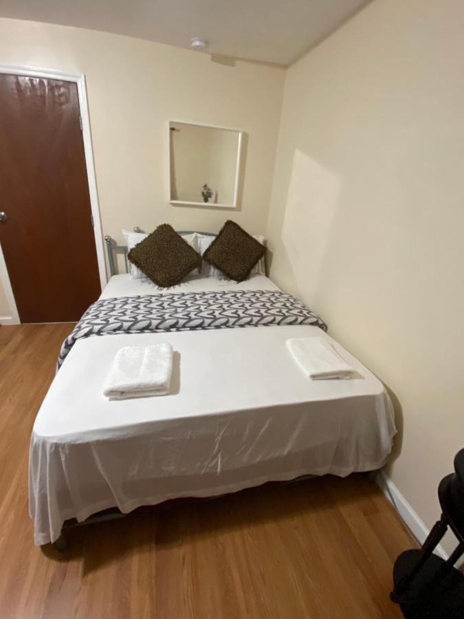 A Great Room In Queens New York Exterior foto