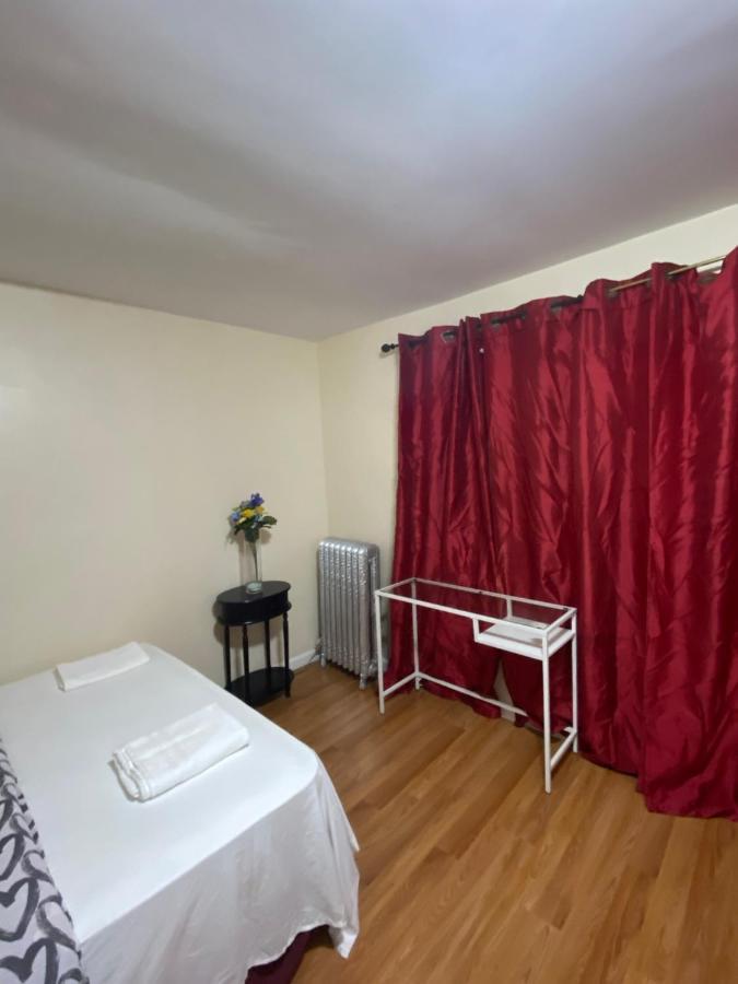 A Great Room In Queens New York Exterior foto